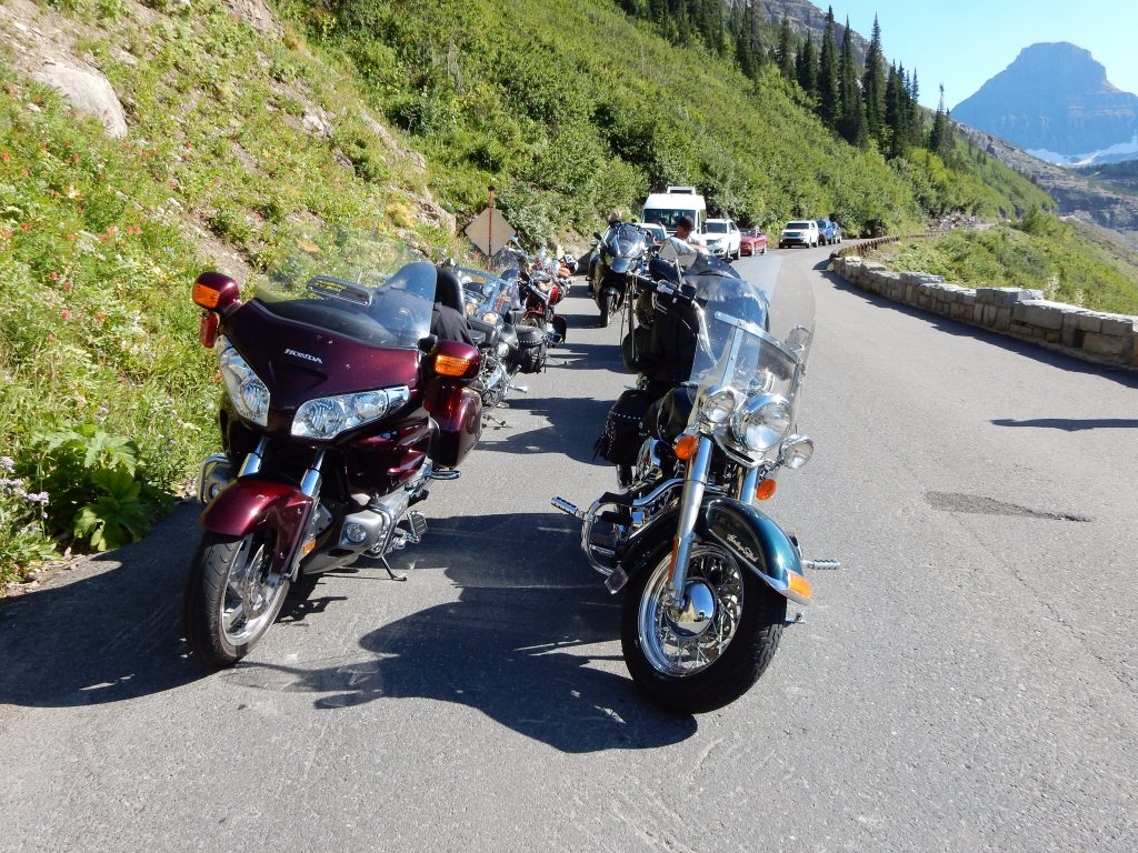 The pack of fellow bikes at the Glacier NP traffic jam. The Nightowl is hiding in the back center.
