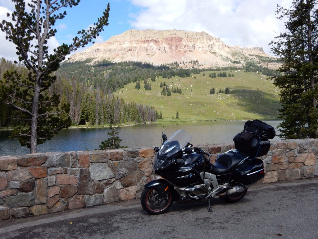 The Nightowl parked in front of Beartooth Lake. (That wall is new.)