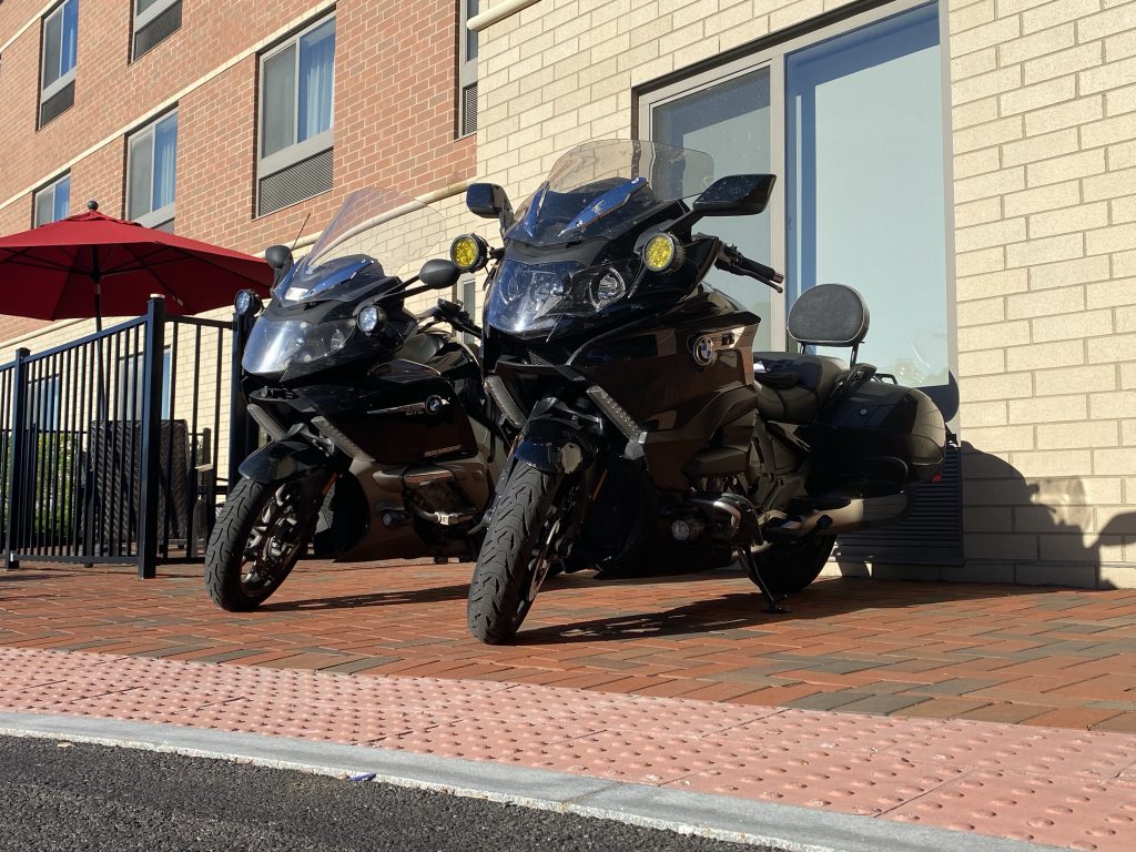 Our respective K1600s in the morning sun in front of the hotel in Syracuse, New York.