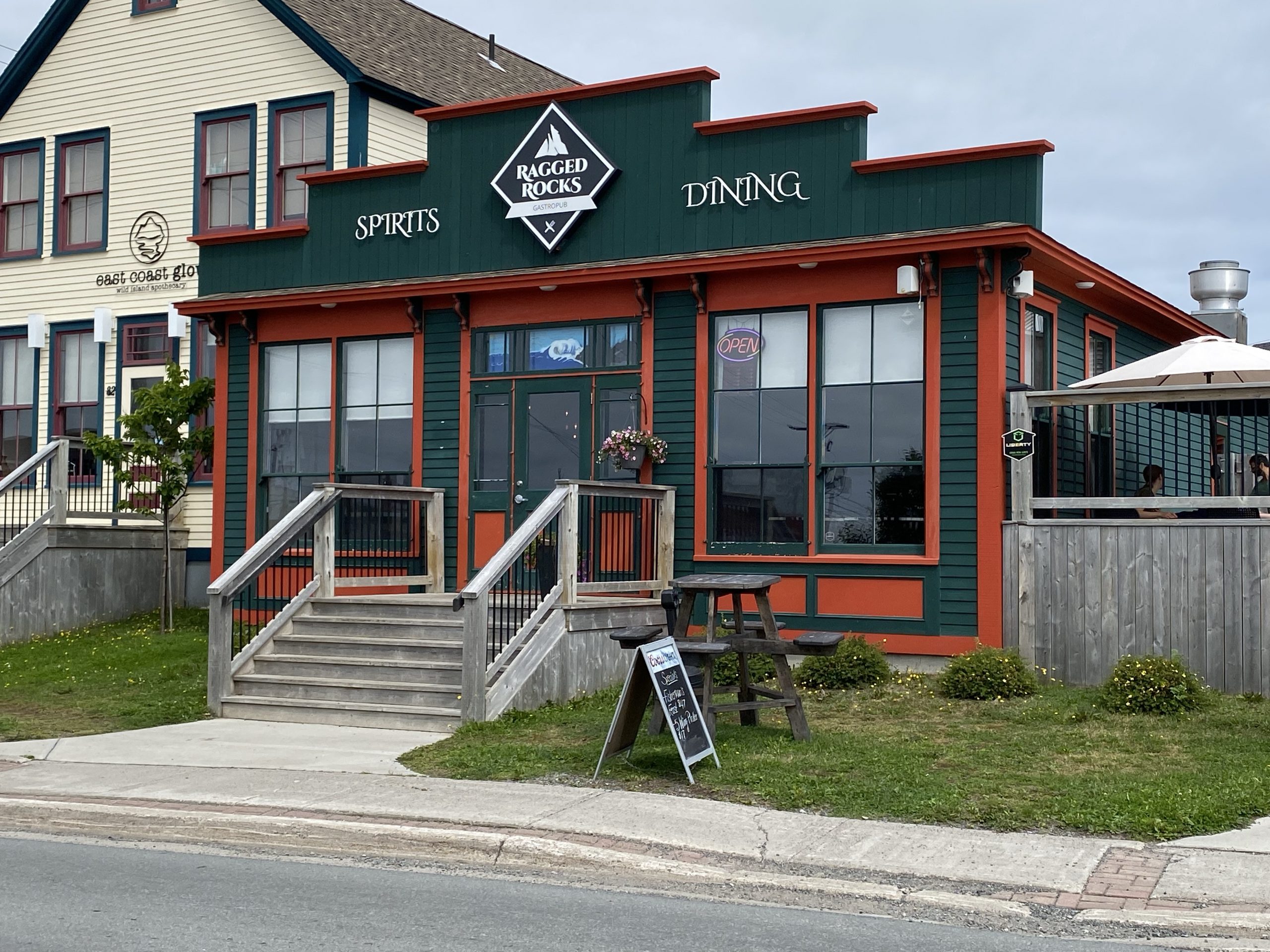 The Ragged Rocks Gastropub, where we elected to have lunch in Bonavista in Newfoundland.