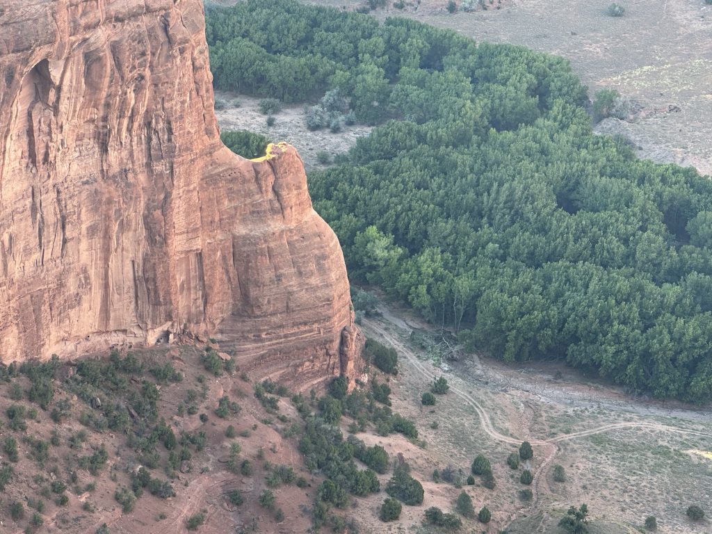 The ruin of a small dwelling from the Face Rock overlook at Canyon De Chelly.