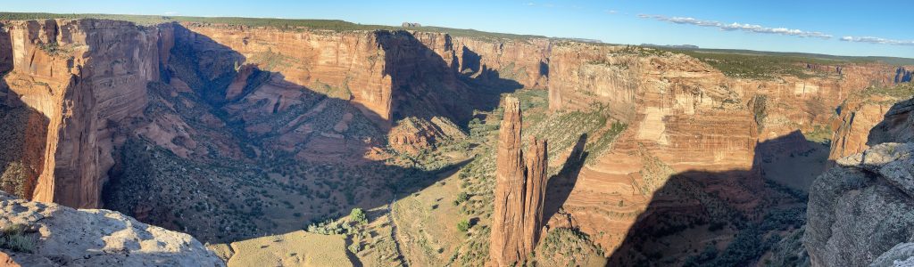 A panoramic view of Spider Rock at Canyon De Chelly.