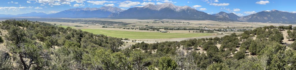 A panoramic view of the Collegiate peaks in Colorado.