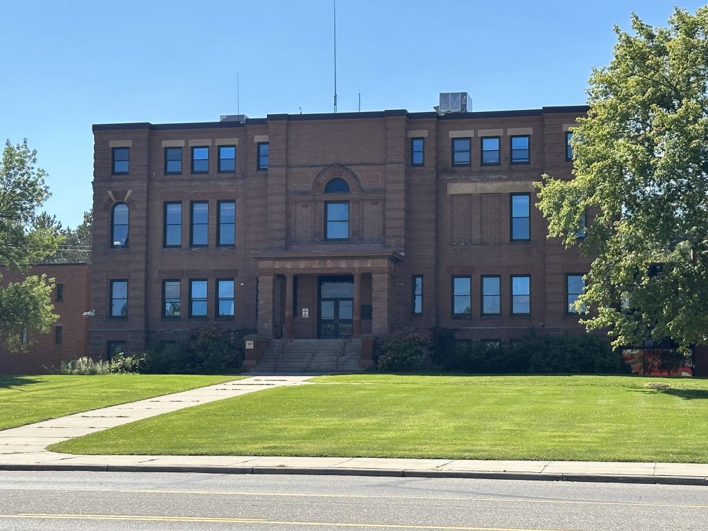 The Cass County courthouse in Walker, Minnesota. I used their fax line back in 1997 to get online with my Newton and transmit a trip report.